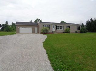 2848 E 1150 N, Wolcottville, IN 46795