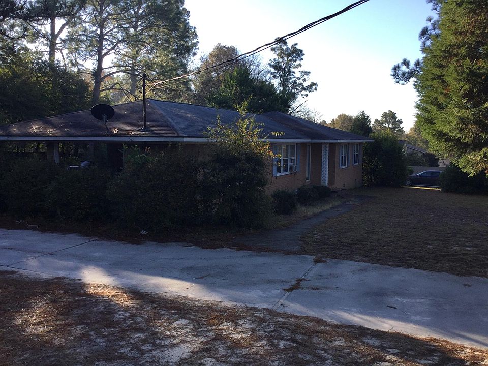 2nd image of 2916 Loren St