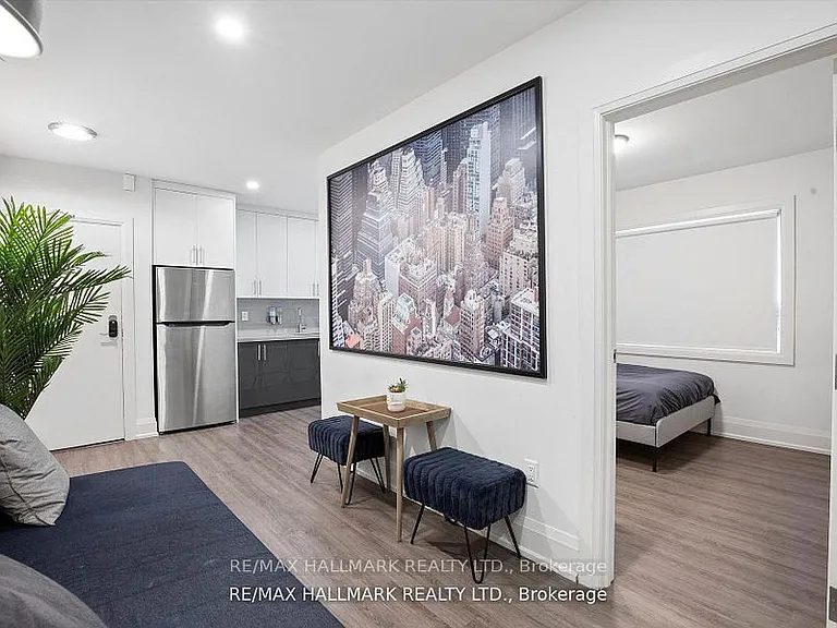 595 Saint Clair Ave W #12 — Photo 14