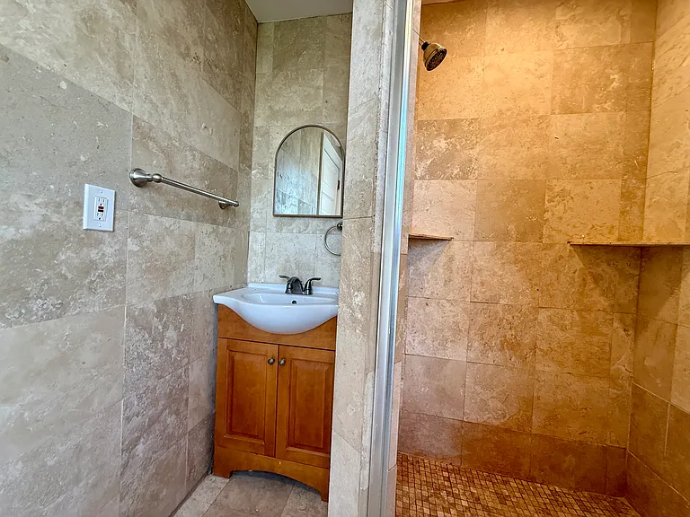 296 Benefit St #1R — Photo 7