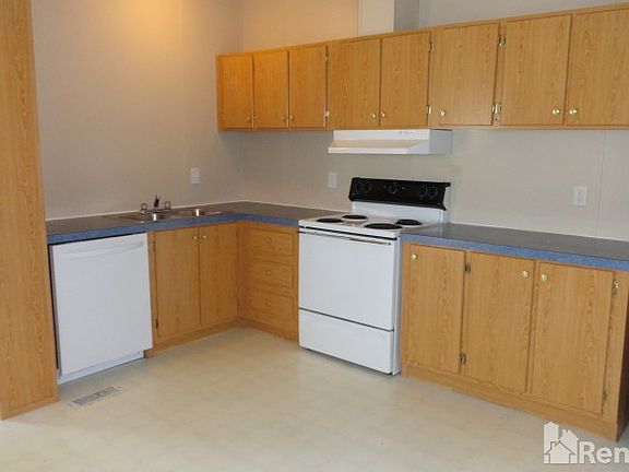 2nd image of 1321 Whitecap Ln