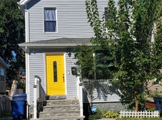 302 Berry St, Hackensack, NJ 07601