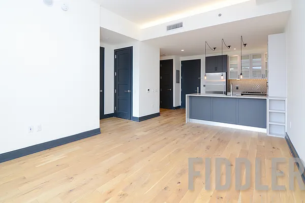 Rented by The KCI Group | media 30