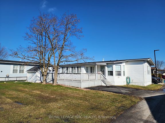 3rd image of 3033 Townline Rd #233