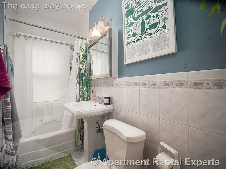 60 Powder House Blvd — Photo 23
