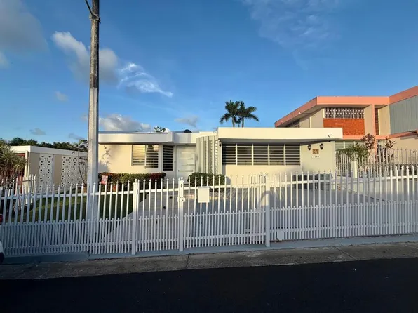 2105 Calle Antioquia, Guaynabo, PR 00969