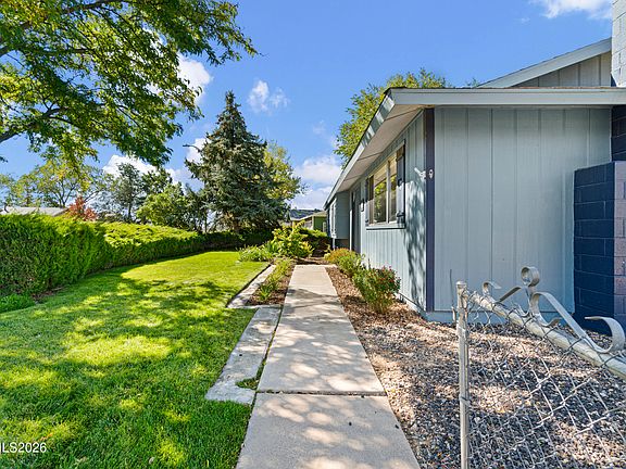 2nd image of 1188 Manhattan Way