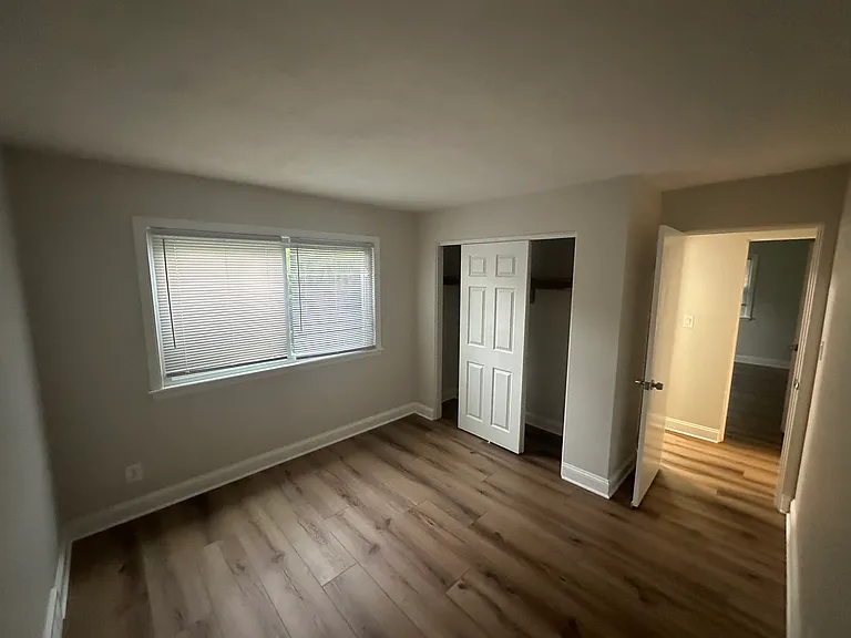 1016 Deerfield Rd #1A — Photo 6