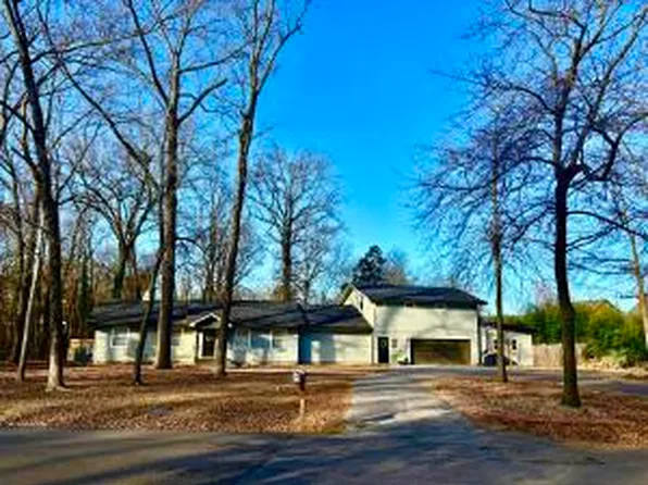 200 S Reno Ave, Russellville, AR 72801