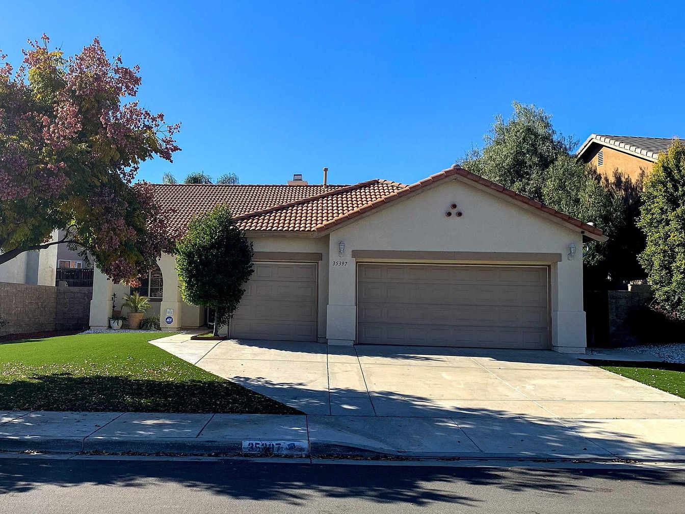 35397 Saguaro Dr, Winchester, CA 92596 | Zillow