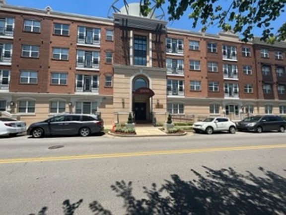 2nd image of 3000 Vanderbilt Pl APT 216