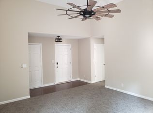 1105 Gunpoint Dr, Clarksville, TN 37042