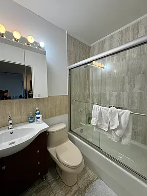 Rented by Compass | media 6