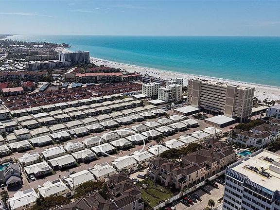 3rd image of 6140 Midnight Pass Rd APT B6