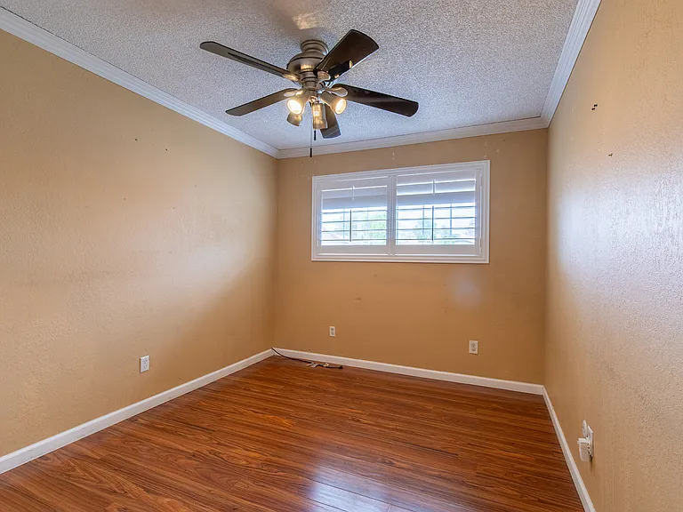 1714 Elena Dr — Photo 22