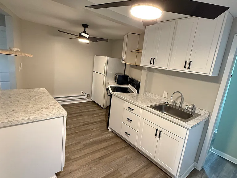 4027 Jacob St #2 — Photo 4