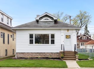 1041 N Humphrey Ave, Oak Park, IL