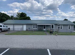 100 Hillcrest Ct, Ashland, KY 41101