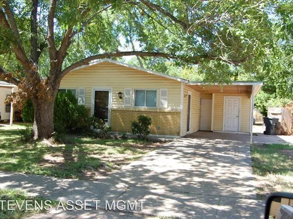 1215 Elsa Jane St, Bossier City, LA 71111
