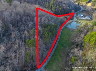 5 Lamplighter Rd, Newport, TN 37821