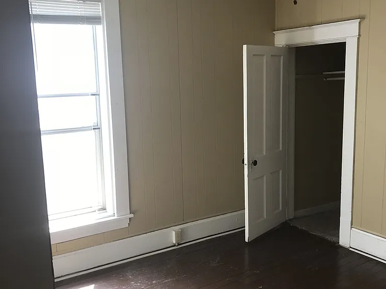 1115 Main St #D — Photo 10