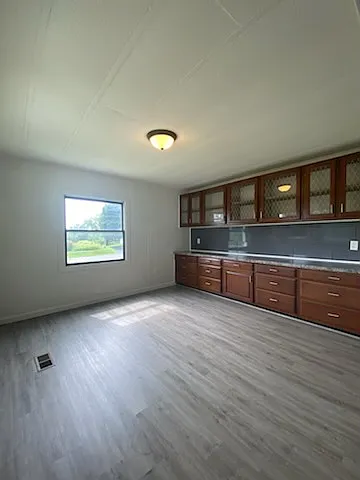 767 Greenspring Rd — Photo 5