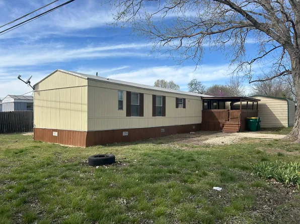 157 W Ash St, Nolanville, TX 76559