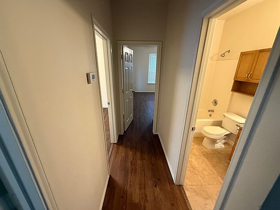 4th image of 5149 Raymond Dr