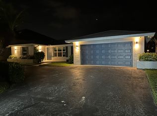 1410 Curlew Ave, Naples, FL 34102