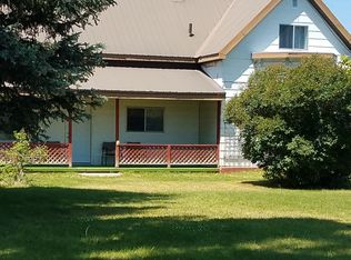 90 E Hooper Ave, Soda Springs, ID 83276