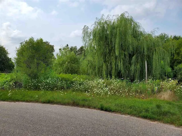 Lot 9 Pen-Marc Court #9, Baraboo, WI 53913