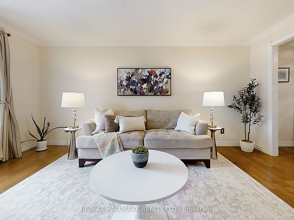 5th image of 45 Larkin Ave