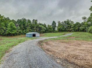 203 Cavern Rd, Bristol, TN 37620