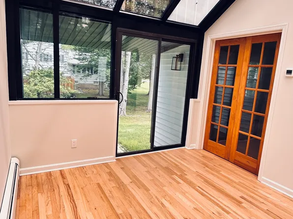 11 Hackensack Ave, Harrington Park, NJ 07640