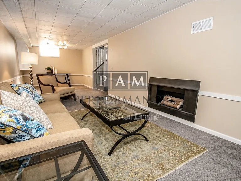 4795 N Idlewild Ave — Photo 12