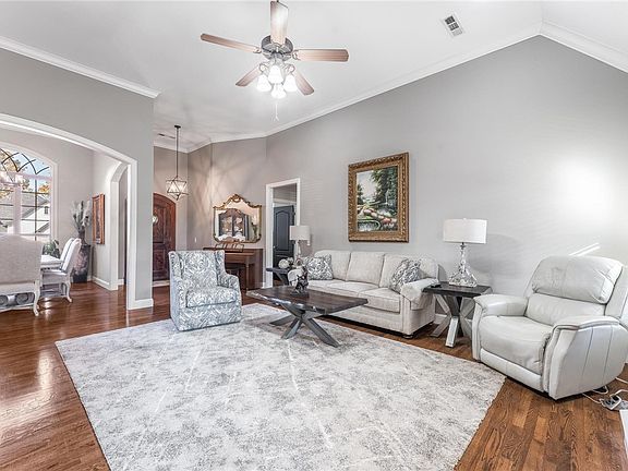 5th image of 6616 W Inverness Dr