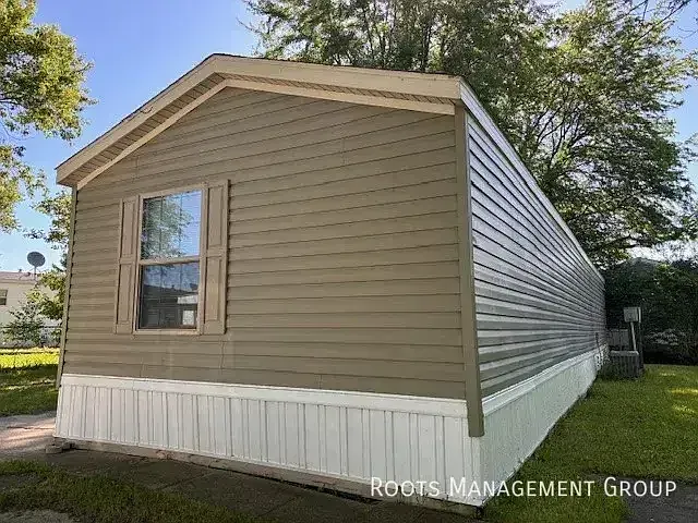 2220 Dunkelberg Rd #504 — Photo 2