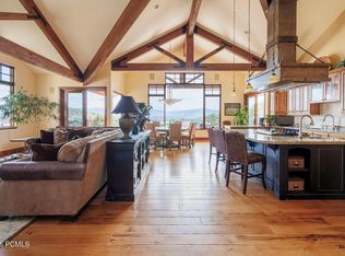 347 Luzern Rd, Midway, UT 84049