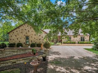 5950 Perkins Ln, Westerville, OH 43082