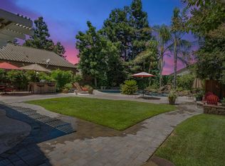 945 Fawcett Ct, Galt, CA 95632