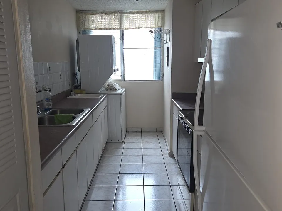 7000 Estancias Del Blvd #3-844-4