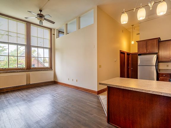 2nd image of 257 Lafayette Ave #319