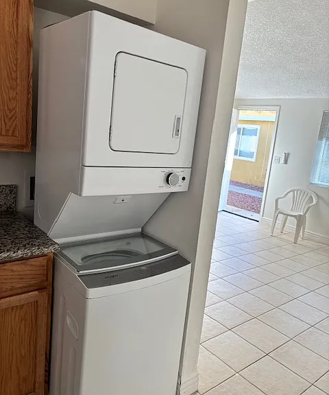 8124 Peach Ave — Photo 5