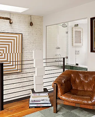 Sold by Compass | media 9