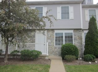 160 Birchtree Ct, State College, PA 16801