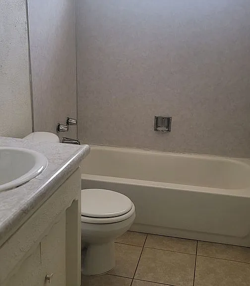 7631 Sweetbrier Way — Photo 5