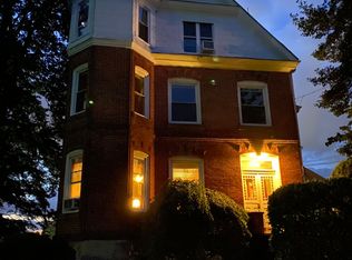 273 Broad St #5, Spring City, PA 19475