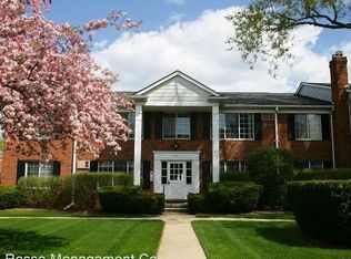 5101 Crooks Rd APT 2, Royal Oak, MI 48073