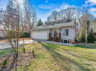 3995 Burton Ln, Denver, NC 28037