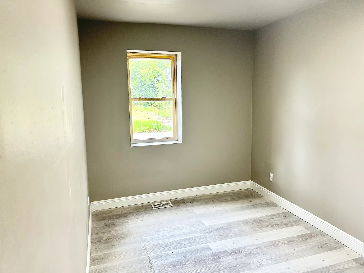1 bed, 750 sqft, $795 — Photo 4